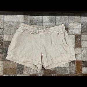 Old Navy Mid-Rise Linen-Blend Shorts
